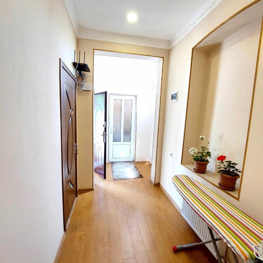 Dodo-Inga'S Apartment Tbilisi Eksteriør bilde