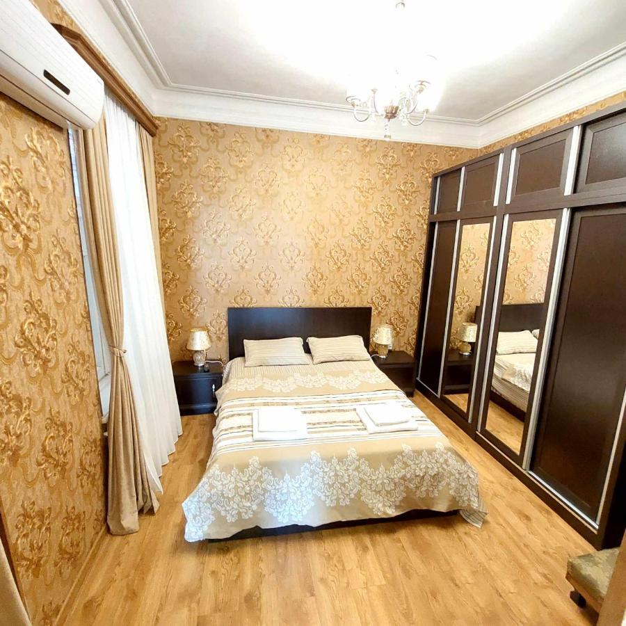 Dodo-Inga'S Apartment Tbilisi Eksteriør bilde